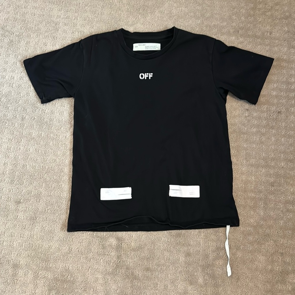 Off-White Black tee